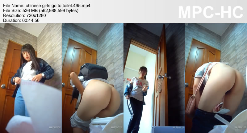 chinese girls go to toilet.495